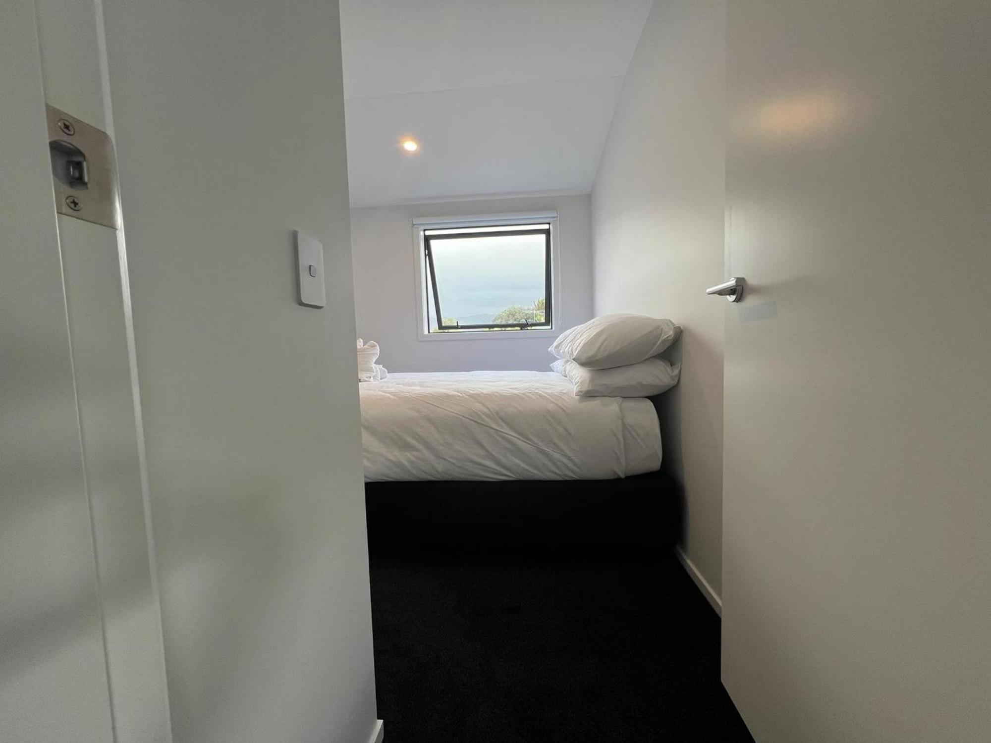 Central Modern 3-Bedroom,3- Bathroom House With Patio And Carpark- Lower Hutt City Centre Exterior foto