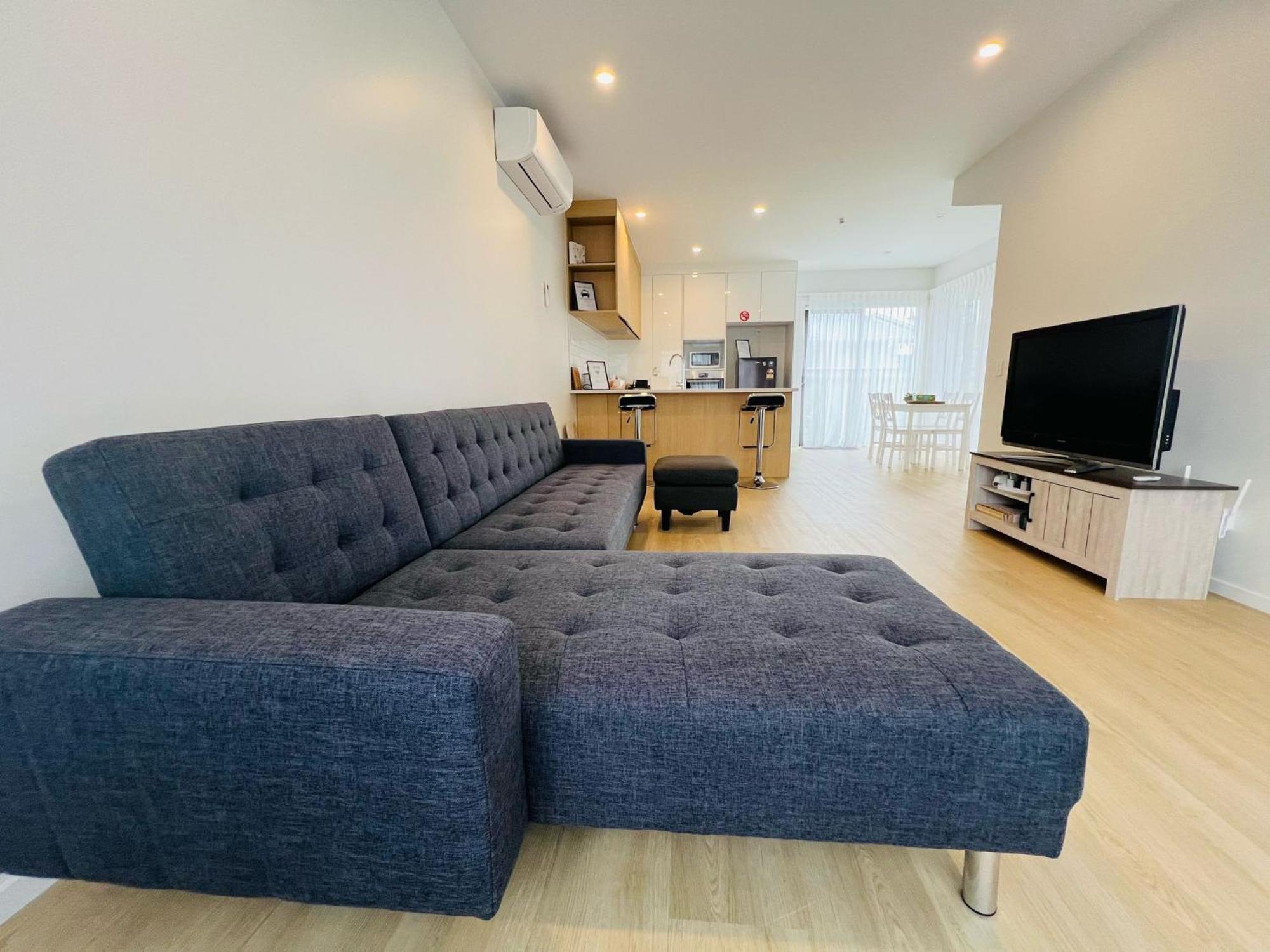 Central Modern 3-Bedroom,3- Bathroom House With Patio And Carpark- Lower Hutt City Centre Exterior foto